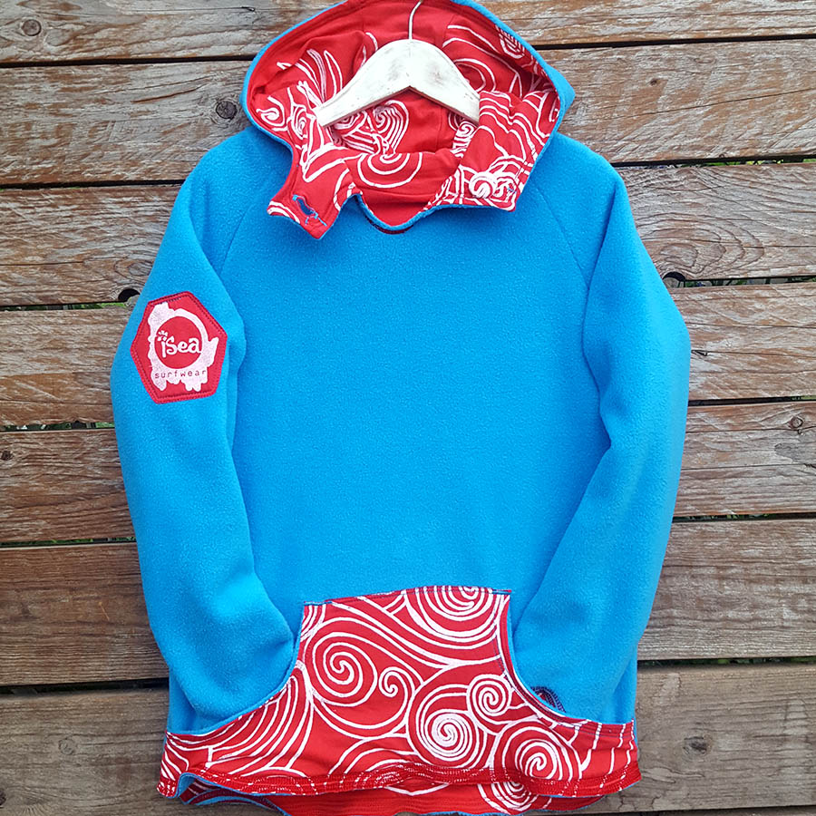 Kid's reversible hoody in turquoise/red - front Kid's reversible hoody in turquoise/red - fleece