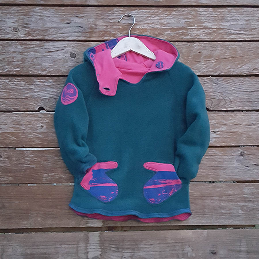 Kid's reversible hoody in teal/cerise - Fleece front Kid's reversible hoody in teal/cerise - fleece front